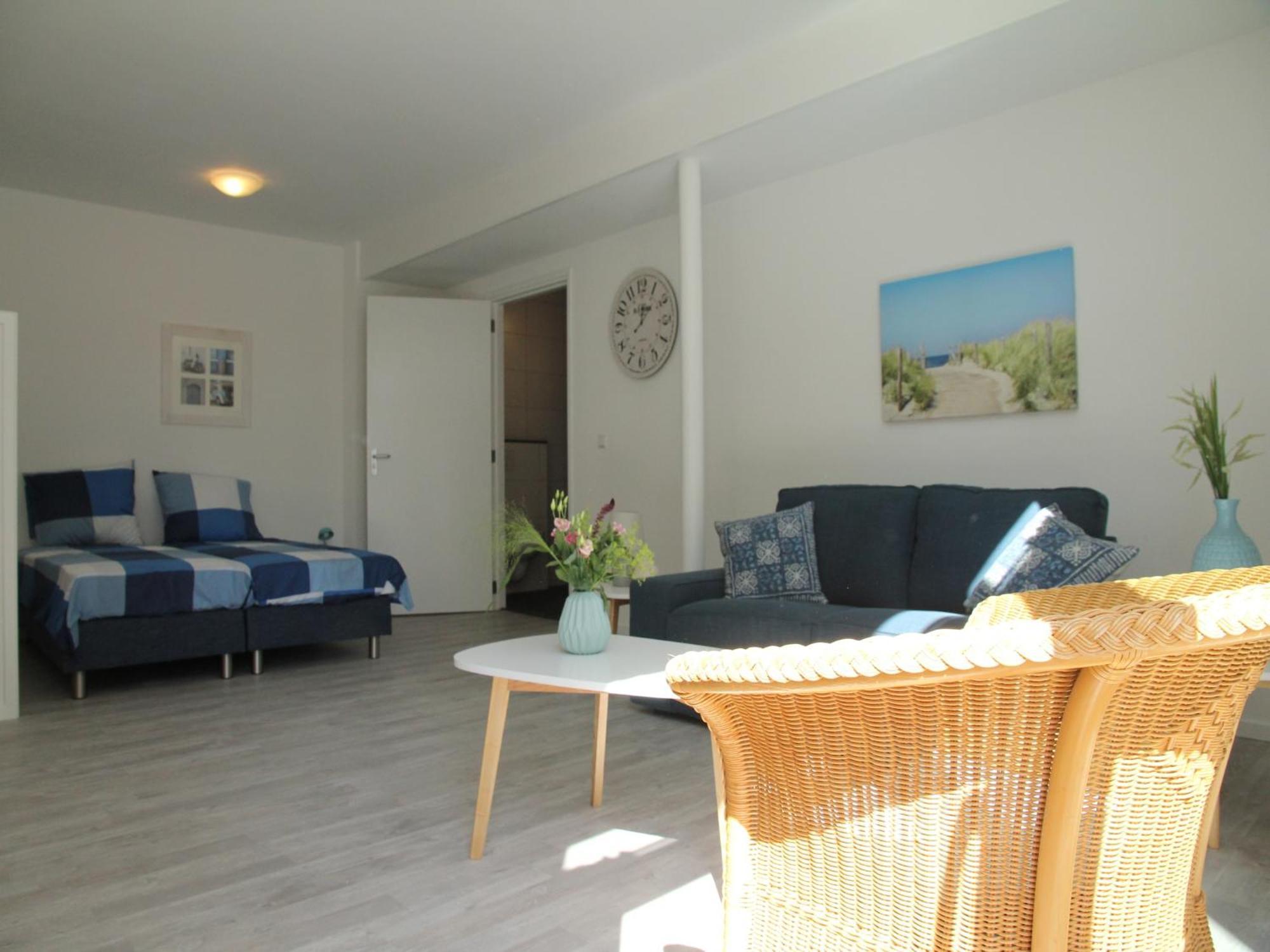 Stunning Apartment In Schoorl North Holland You Can Bike To The Beach Eksteriør billede