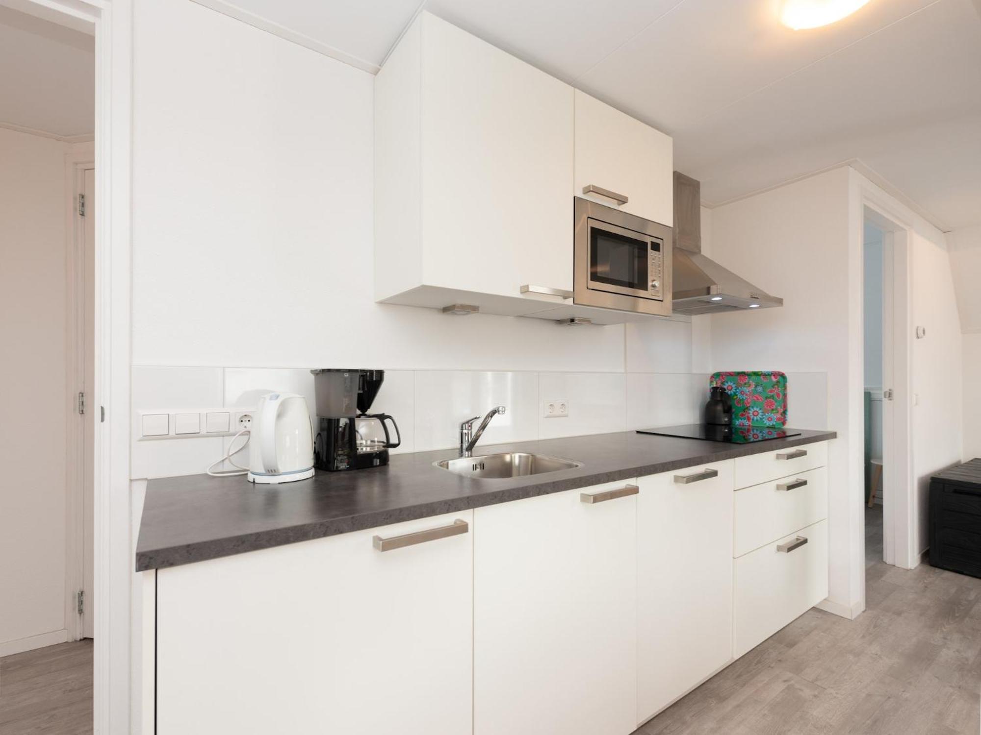 Stunning Apartment In Schoorl North Holland You Can Bike To The Beach Eksteriør billede