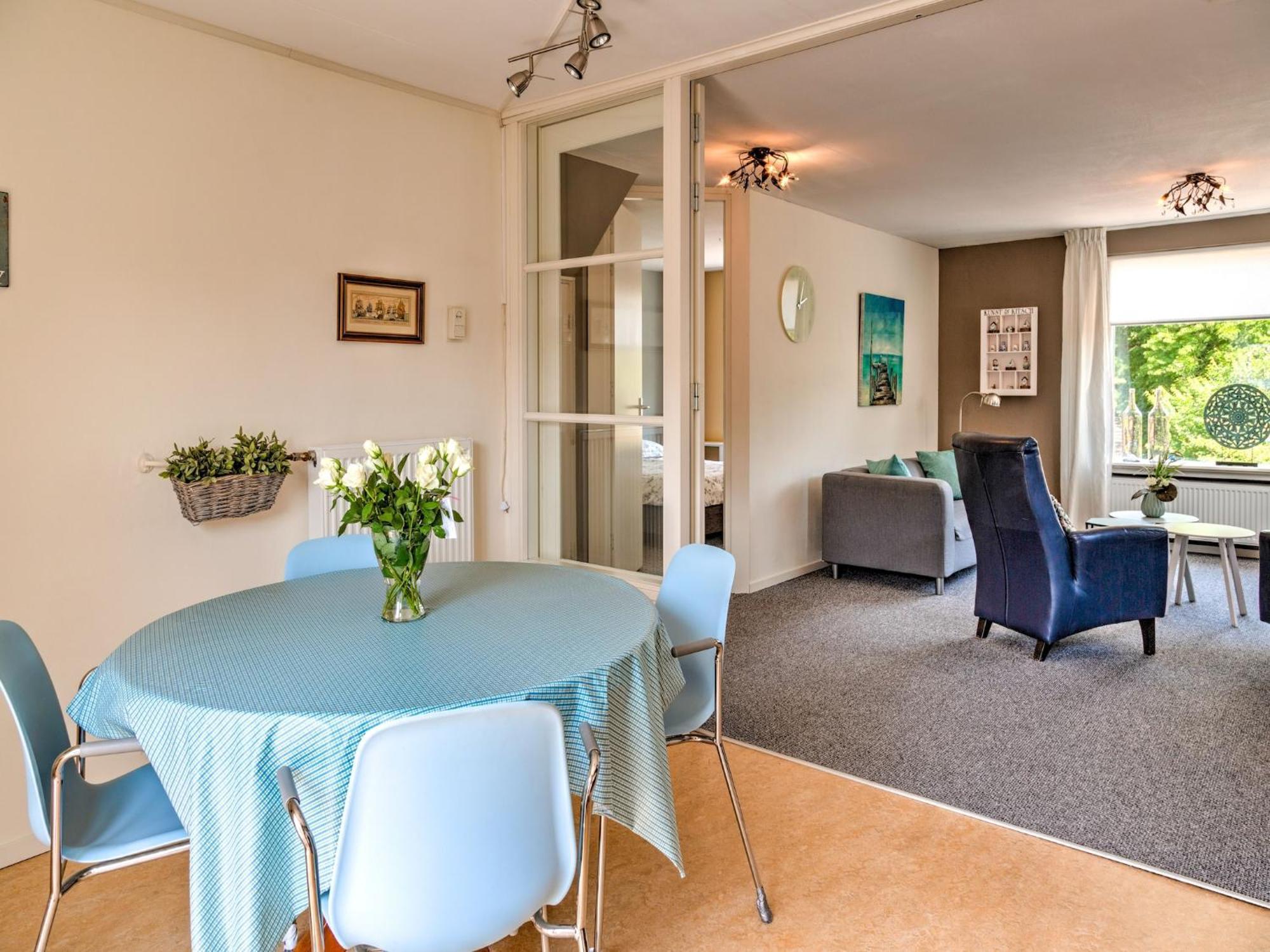 Stunning Apartment In Schoorl North Holland You Can Bike To The Beach Eksteriør billede